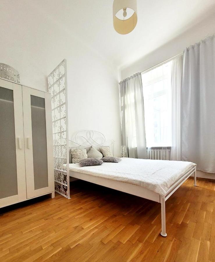 Przytulne Apartamenty W Centrum Warszawy Lok 2 Varşovia Exterior foto