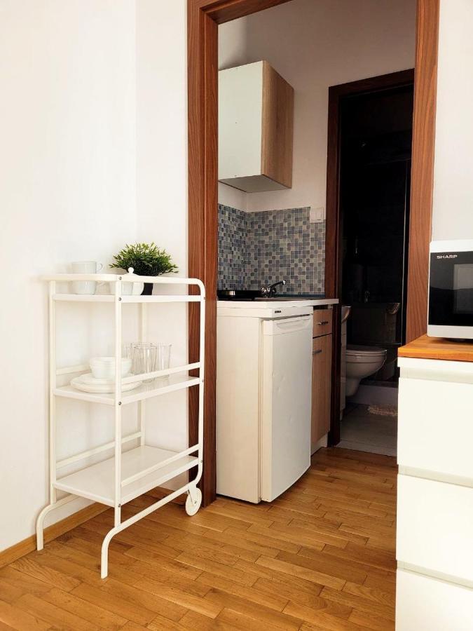Przytulne Apartamenty W Centrum Warszawy Lok 2 Varşovia Exterior foto